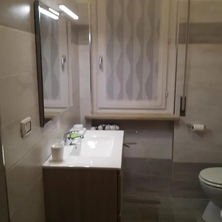 Pontida4/i Apartamento Novara